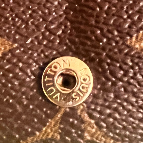 LOUIS VUITTON MONOGRAM SARA OWL WALLET - Picture 11 of 13